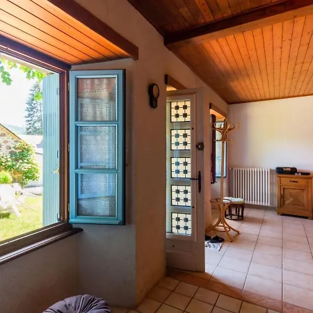Holiday home Beautiful In The Parc Des Volcans D Auvergne *